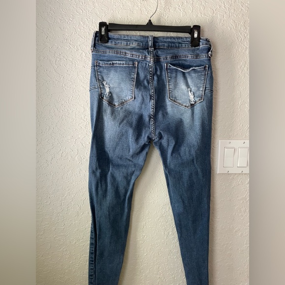 Alright condition - Picture 2 of 3